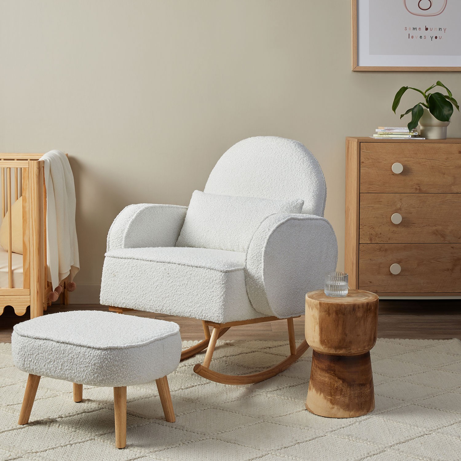 Mocka 2-in-1 rocking chair – a stylish and functional nursing chair for breastfeeding, placed in a Nordic-inspired nursery.