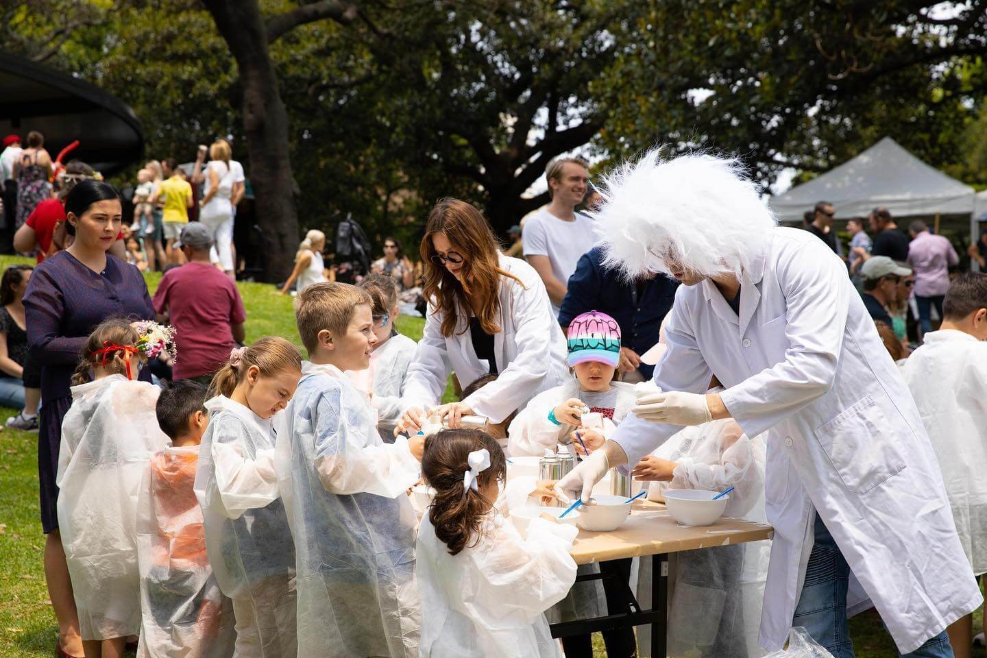 Fun cake decorating activity for kids included in the best kids party ideas