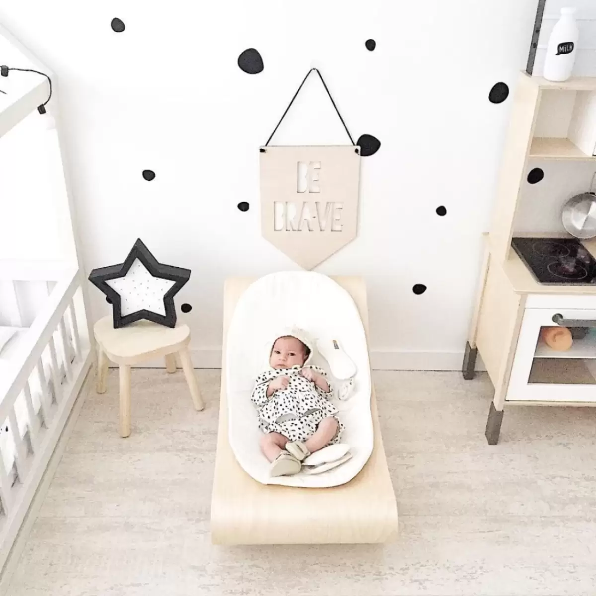 Baby bjorn bouncer vs bloom store coco lounger
