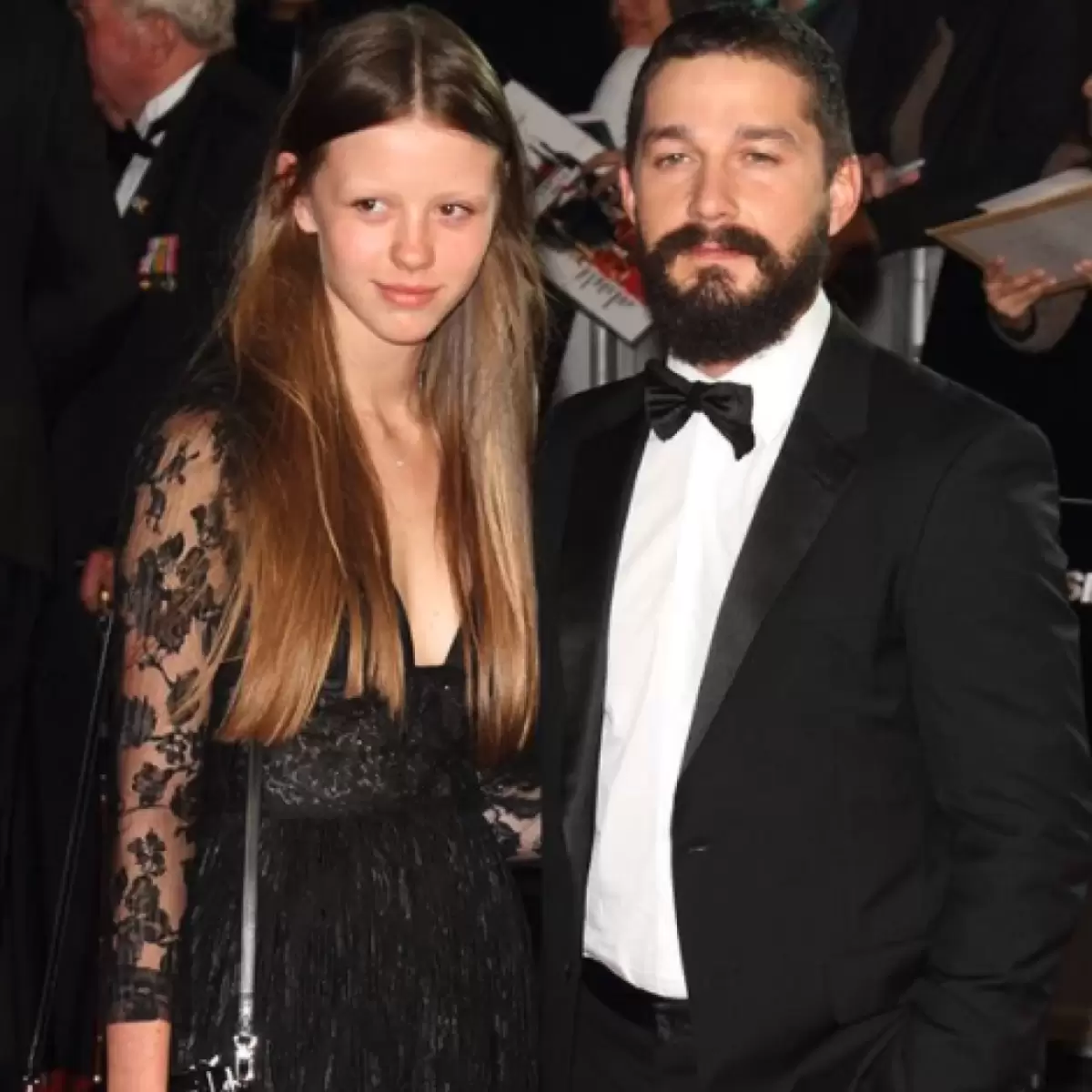 7  Shia Labeouf And Mia Goth 